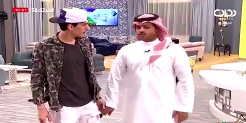 بالفيديو: مذيع يعلن وفاة والد متسابق على الهواء والقناة التلفزية السعودية تحل إدارتها بسبب الحادثة